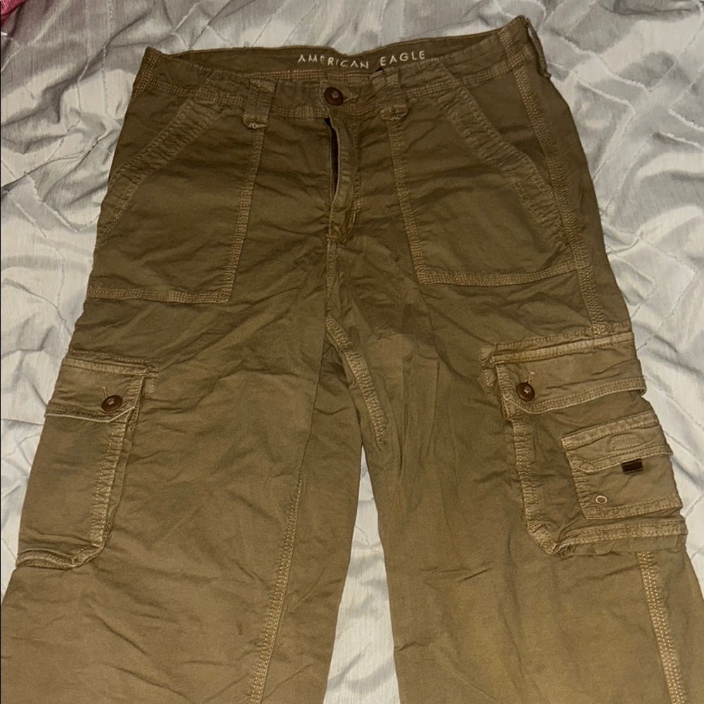 American Eagle Outfitters Women's Tan Cargo Pants